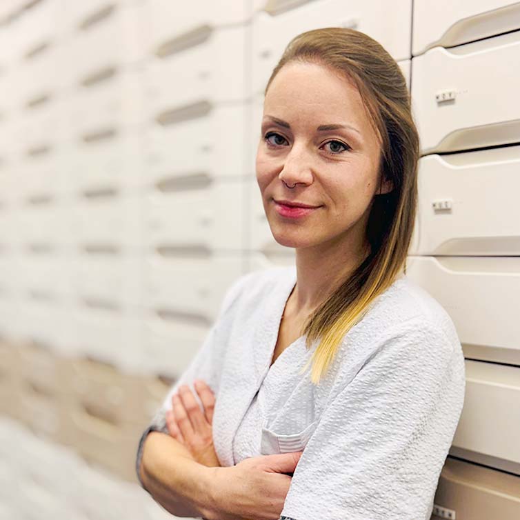 elisa-boelter_wilhelm-busch-apotheke-erfurt