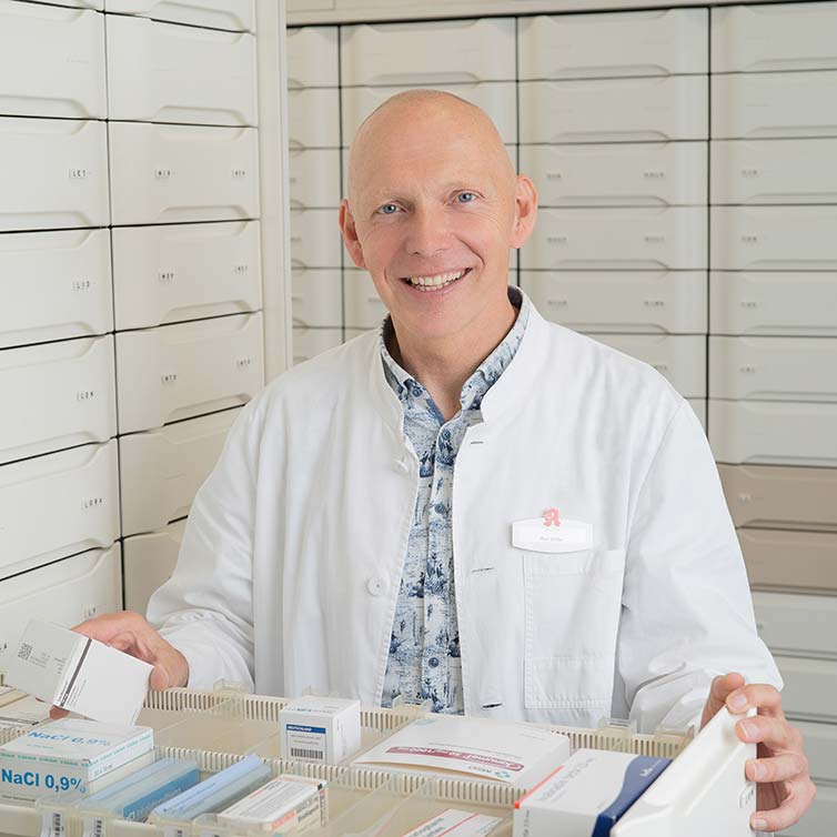 joerg-ehrke_wilhelm-busch-apotheke-erfurt